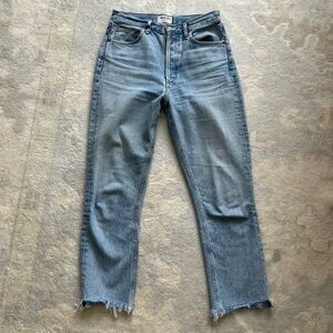 AGOLDE Riley High-Rise Straight Crop Stagger Jeans in Zephyr
